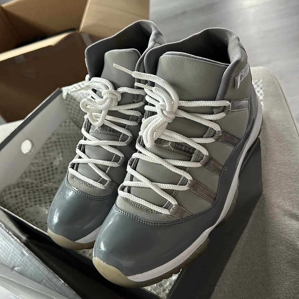 Jordan retro 11 cool grey 2010 - Picture 2 of 6